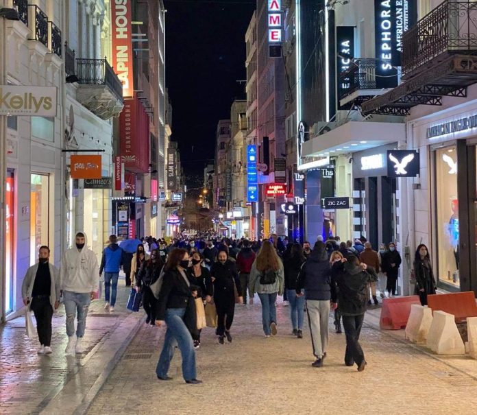 Σταμπουλίδης για συνωστισμό στους εμπορικούς δρόμους: Θα είναι καταστροφικό για όλους τρίτο αυστηρό lockdown