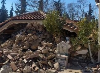 Σεισμός: Λαρισαίος έπεσε από τον δεύτερο όροφο για να σωθεί